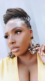 Fe- Line  Earring